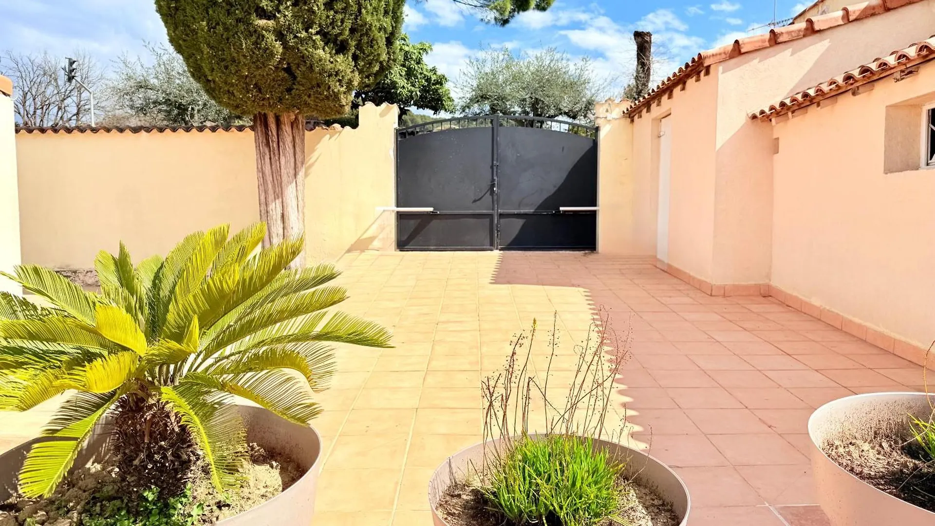 Villa Provencale Avec Piscine Et Sauna Mougins France