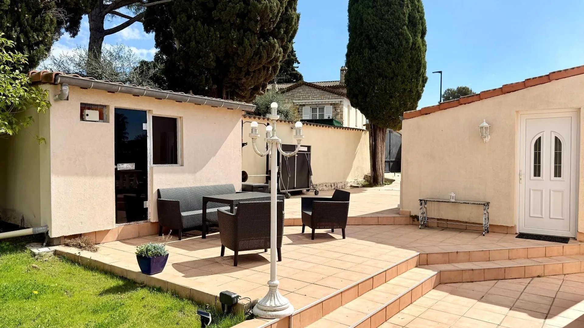 Villa Provencale Avec Piscine Et Sauna Mougins 0*,