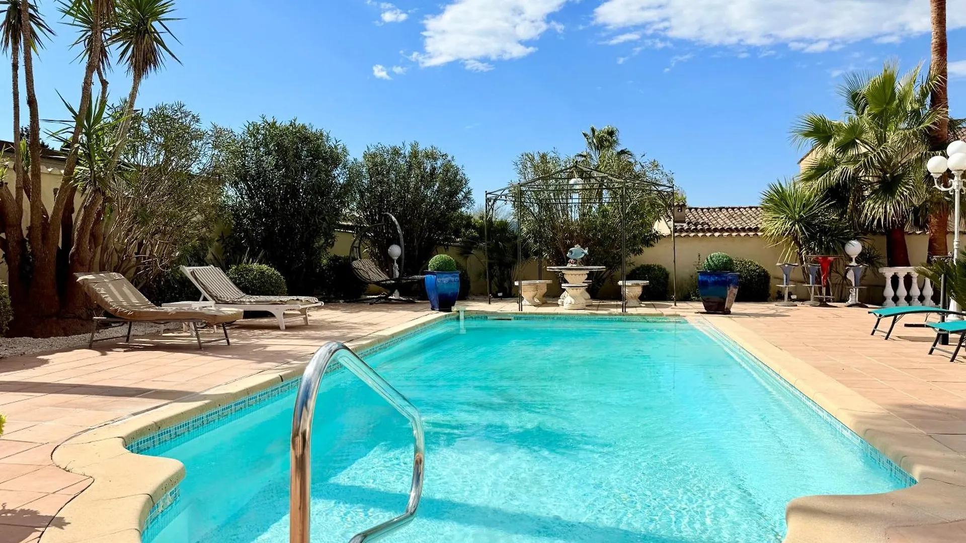 Villa Provencale Avec Piscine Et Sauna Mougins