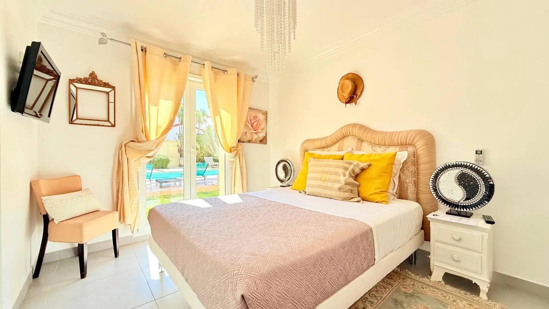 Villa Provencale Avec Piscine Et Sauna Mougins